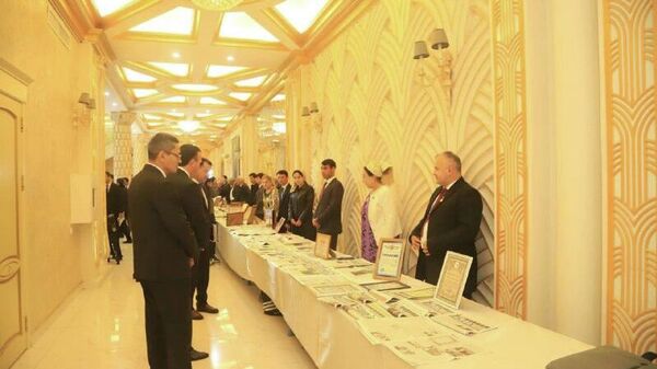 Рӯзноманигорони Хатлон ба муносибати Рӯзи матбуоти тоҷик 53 ҳаз - Sputnik Тоҷикистон