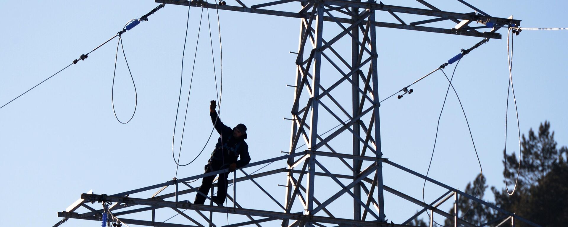 Линии электропередач. - Sputnik Таджикистан, 1920, 13.03.2026
