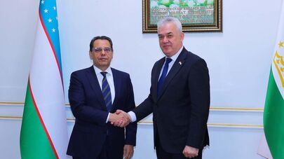 Встреча министра образования и науки Республики Таджикистан Рахима Саидзоды и министра высшего образования, науки и инноваций Республики Узбекистан Кунгратбоя Шарипова.