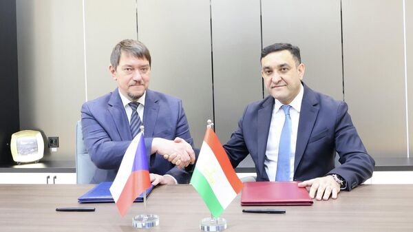 Авиакомпания Shohin Airlines подписала соглашение с Европейским инвестиционным фондом. - Sputnik Тоҷикистон