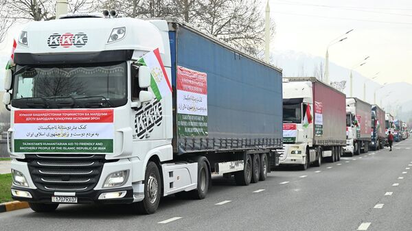 Гуманитарная помощь народу Ирана от республики Таджикистан.  - Sputnik Тоҷикистон