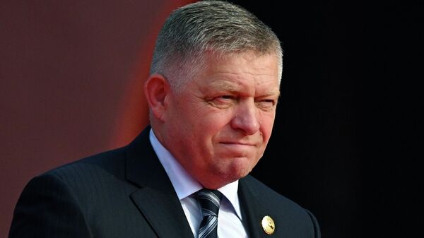 Председатель правительства Словакии Роберт Фицо. - Sputnik Тоҷикистон