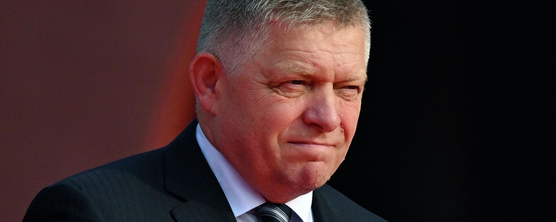 Председатель правительства Словакии Роберт Фицо - Sputnik Таджикистан, 1920, 05.04.2026