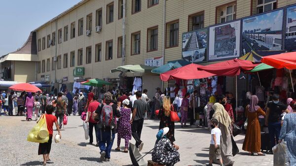 Рынок Корвон в Душанбе  - Sputnik Таджикистан