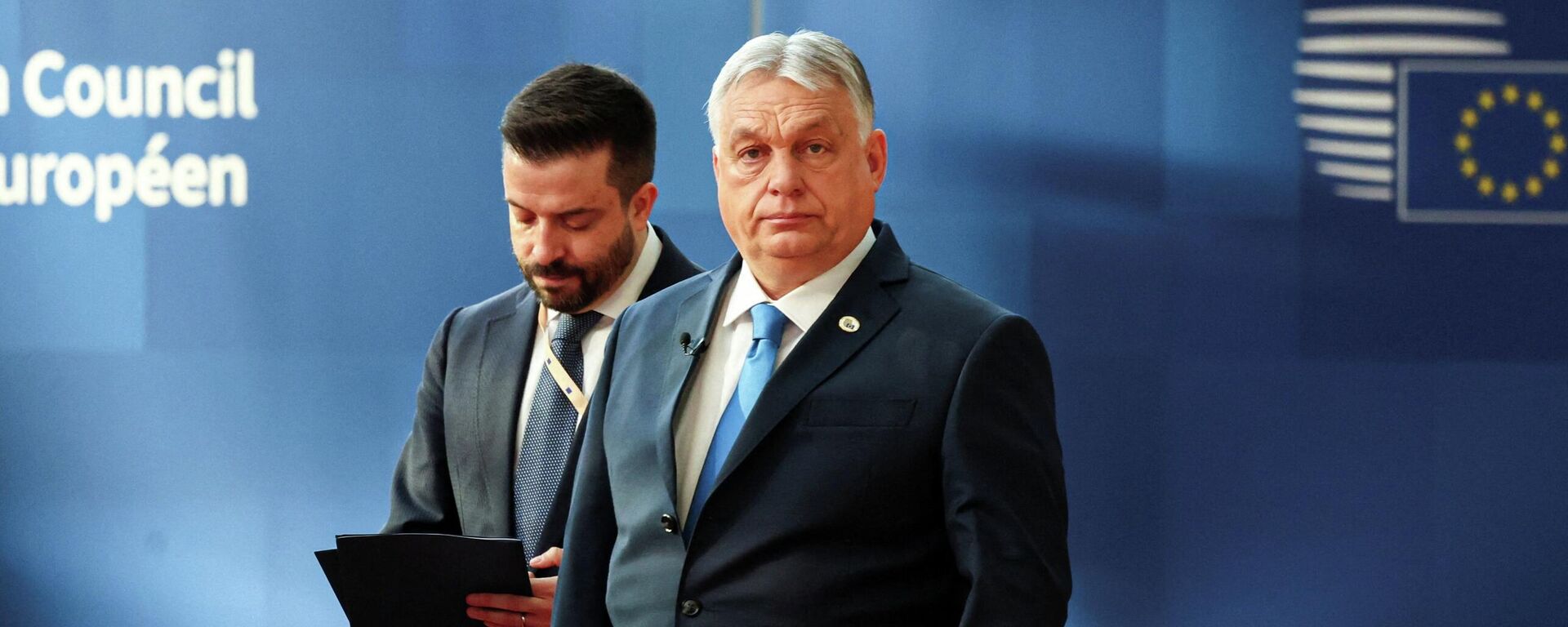 Премьер-министр Венгрии Виктор Орбан прибывает на саммит лидеров Европейского союза в Брюссель, Бельгия, 19 марта 2026 года. - Sputnik Тоҷикистон, 1920, 19.03.2026