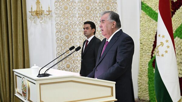 Президент Таджикистана Эмомали Рахмон - Sputnik Таджикистан