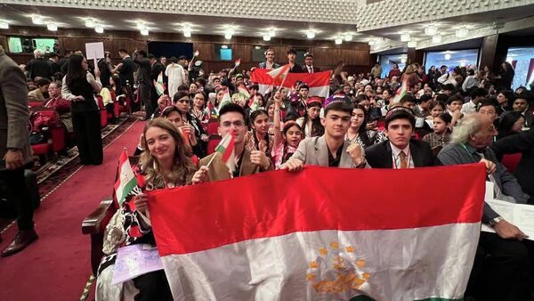 Маросими ифтитоҳи бозиҳои делфӣ дар шаҳри Бишкек - Sputnik Тоҷикистон