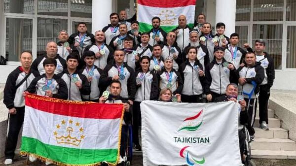 Таджикские паралимпийцы завоевали 35 медалей на III Международном фестивале адаптивного спорта Импульс в Сочи - Sputnik Таджикистан