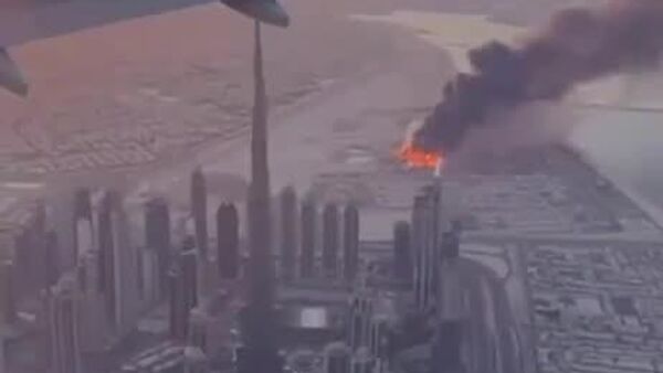 Эрон ба як иншооти саноатӣ дар Имороти Муттаҳидаи Араб зарба зад - Sputnik Тоҷикистон