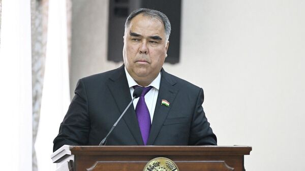 Председатель Согдийской области Раджаб Ахмадзода  - Sputnik Тоҷикистон