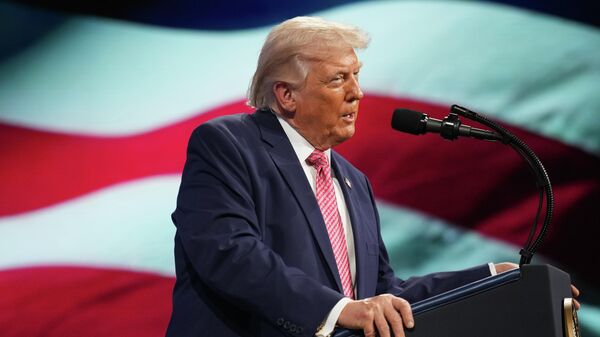 Президент США Дональд Трамп. - Sputnik Тоҷикистон