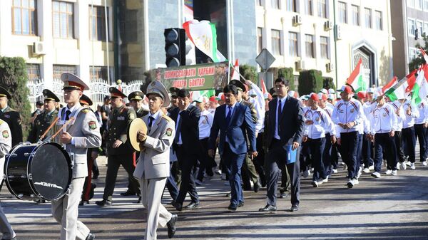 Весенний призыв новобранцев в таджикскую армию. - Sputnik Тоҷикистон