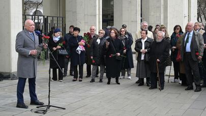 Открытие мемориальной доски дипломату Валентину Фалину в Москве