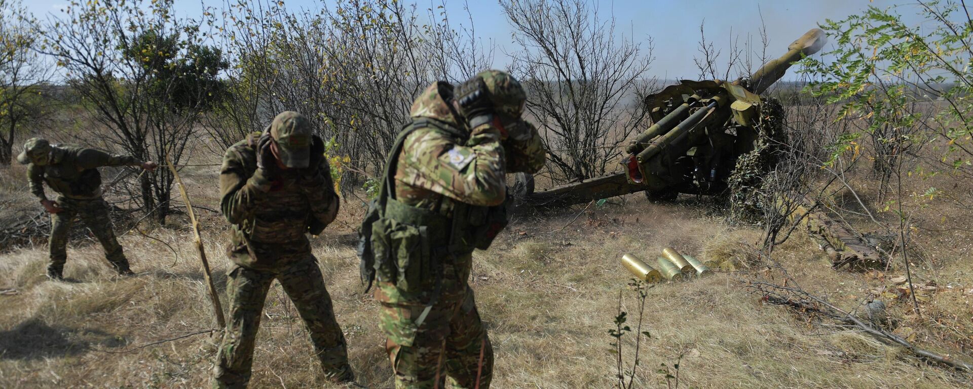 Боевая работа артиллеристов на Ореховском направлении.  - Sputnik Таджикистан, 1920, 10.04.2026