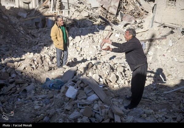 Ҳамлаи ИМА ва Исроил ба минтақаи маскунӣ дар Кирмоншоҳ. - Sputnik Тоҷикистон