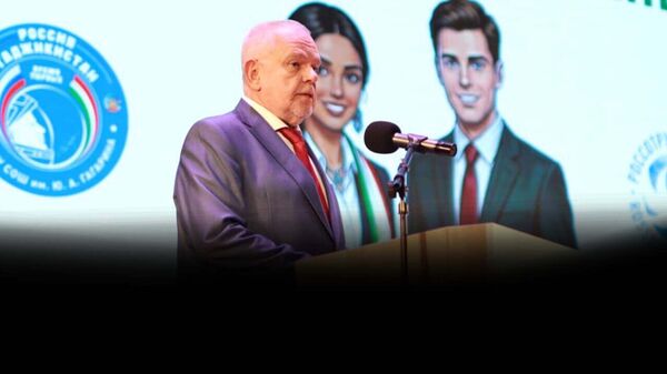 Семён Григорйев: Ҳамкорӣ дар соҳаи маориф барои Русия ва Тоҷикистон авлавият дорад - Sputnik Тоҷикистон