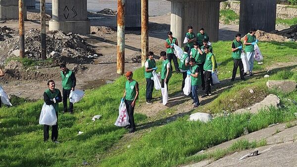 Экологическая акция Чистый берег. - Sputnik Таджикистан