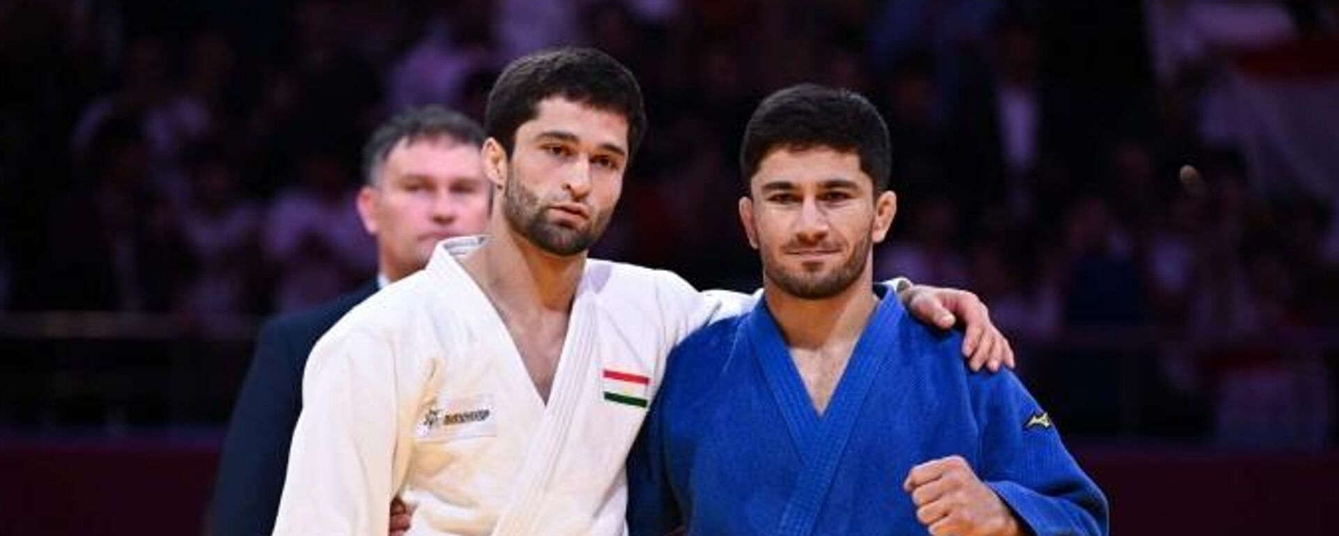 Эмомали Нурали и Обид Джебов вышли в финал в весовой категории до 66 кг на чемпионате Азии по дзюдо. - Sputnik Таджикистан, 1920, 17.04.2026