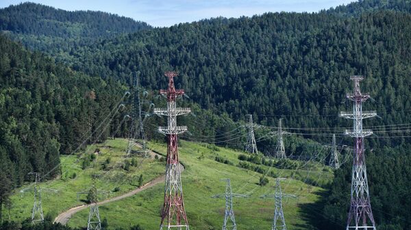 Линии электропередач в Красноярском крае.  - Sputnik Таджикистан