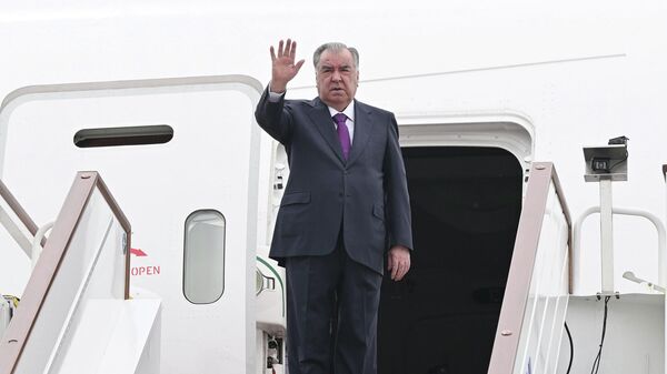 Президент Республики Таджикистан Эмомали Рахмон. - Sputnik Тоҷикистон