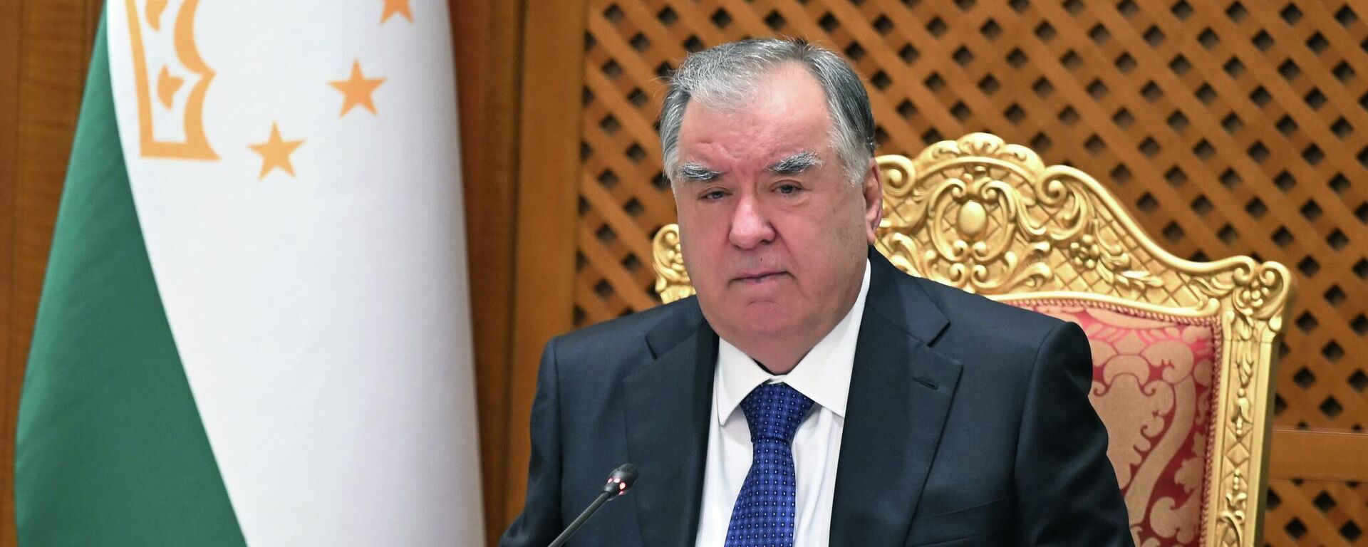 Эмомали Рахмон провел совещание, посвященное кадровым назначениям. - Sputnik Тоҷикистон, 1920, 23.04.2026