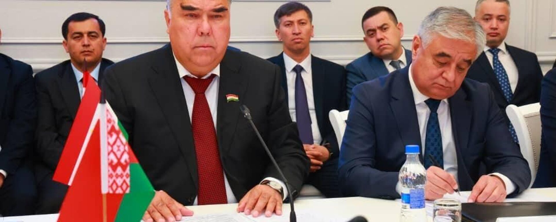 Суғд мехоҳад аз Белорусия тухмиҳои хушсифати кишоварзӣ харидорӣ кунад - Sputnik Тоҷикистон, 1920, 23.04.2026