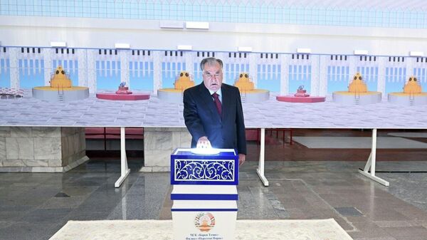 Раҳмон агрегати №7-и Неругоҳи барқии обии Норакро ба истифода дод - Sputnik Тоҷикистон