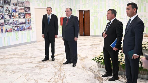 Эмомали Рахмон дистанционно открыл 8 объектов в городе Нурек. - Sputnik Тоҷикистон