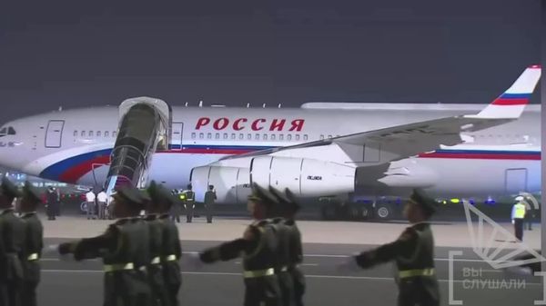 Владимир Путин прибыл в Китай с официальным визитом - Sputnik Таджикистан