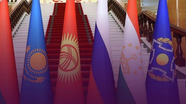 Западные спецслужбы пытаются подорвать безопасность союзников ОДКБ - Sputnik Таджикистан