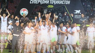 Церемония награждения команды "Регар-ТадАЗ"