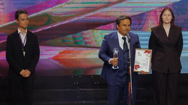 Таджикский фильм Рыба на крючке получил главный приз на российском кинофестивале - Sputnik Таджикистан