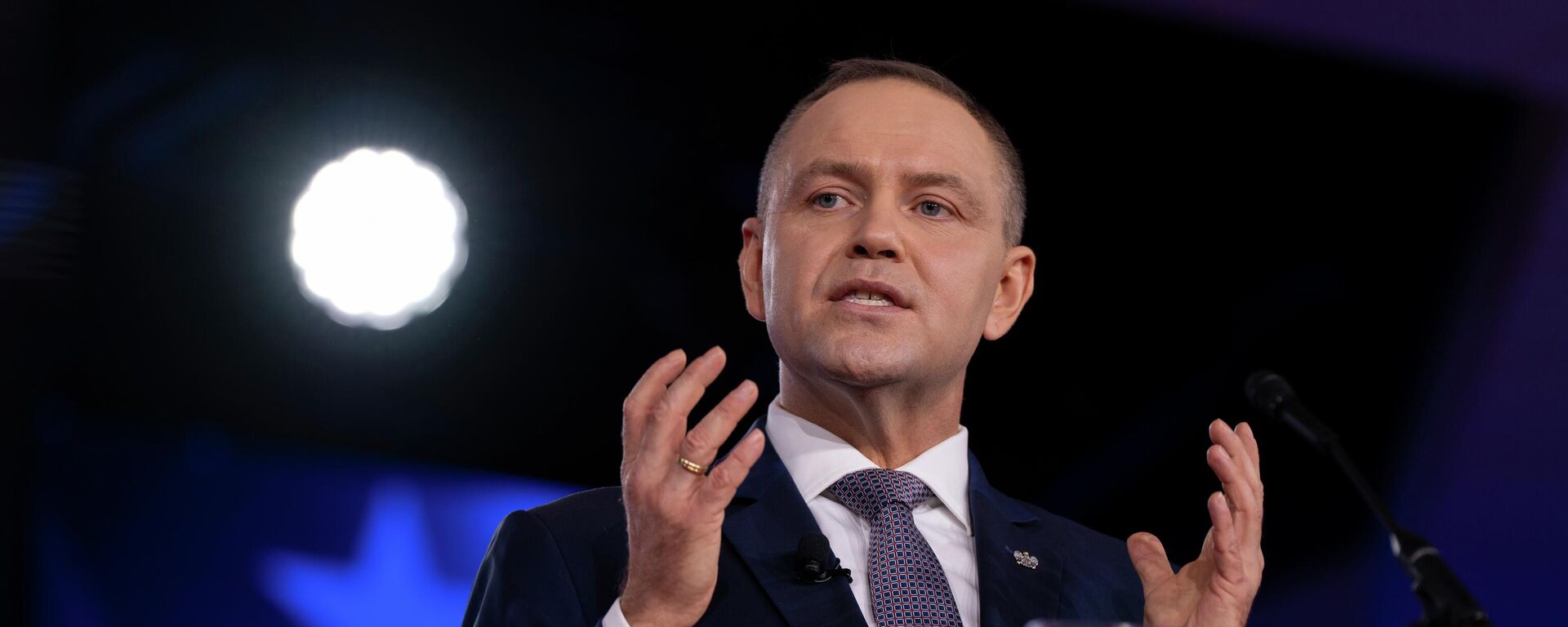Президент Польши Кароль Навроцкий выступает на Конференции консервативных политических действий (CPAC) в Далласе в субботу, 28 марта 2026 года.  - Sputnik Таджикистан, 1920, 29.05.2026
