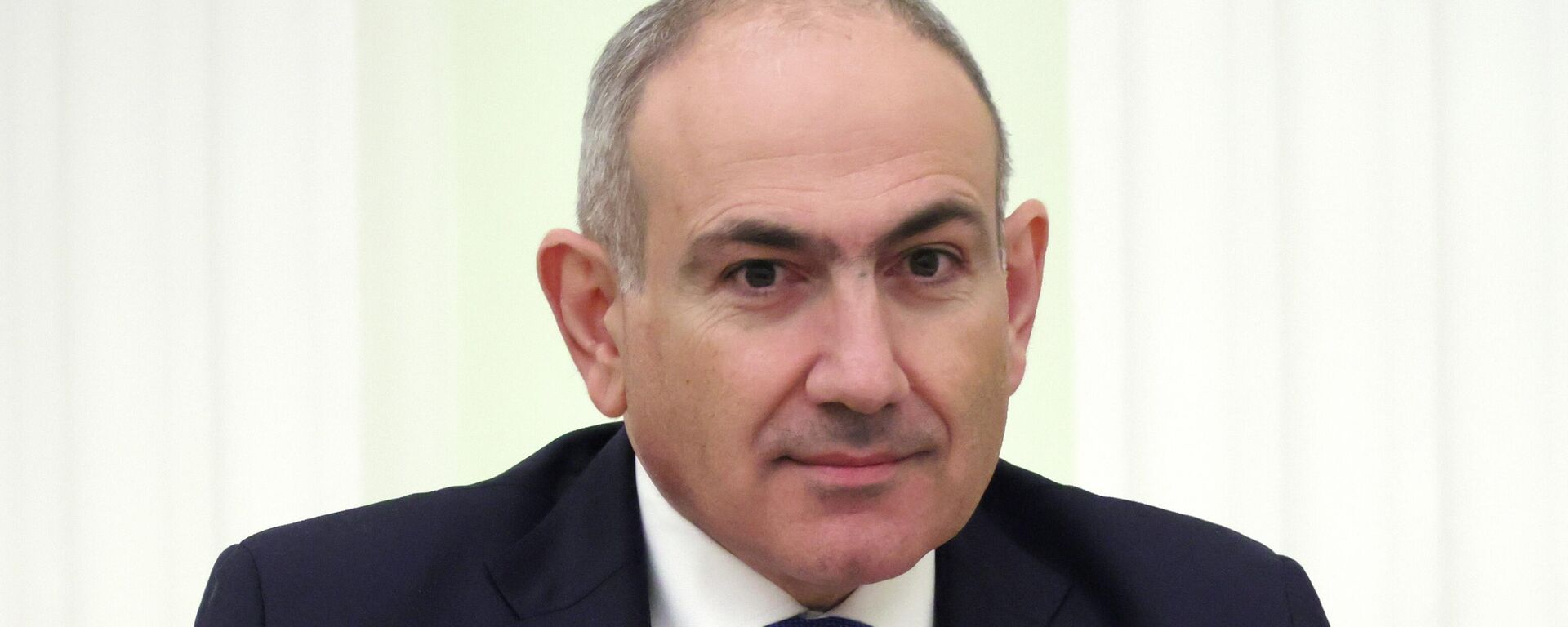 Премьер-министр Армении Никол Пашинян во время встречи в Москве с президентом РФ Владимиром Путиным. 
 - Sputnik Тоҷикистон, 1920, 01.06.2026