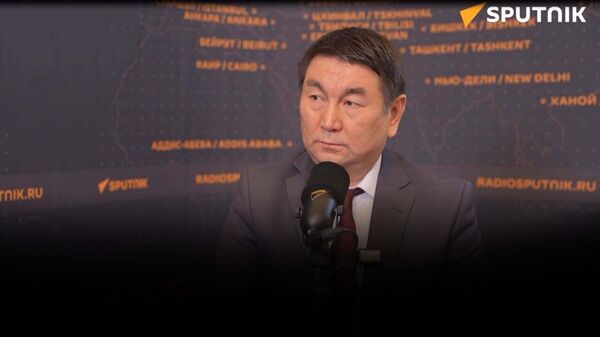 Батирбек Исоев, муовини директори Департаменти танзими зиддимонополии ИИАО - Sputnik Тоҷикистон