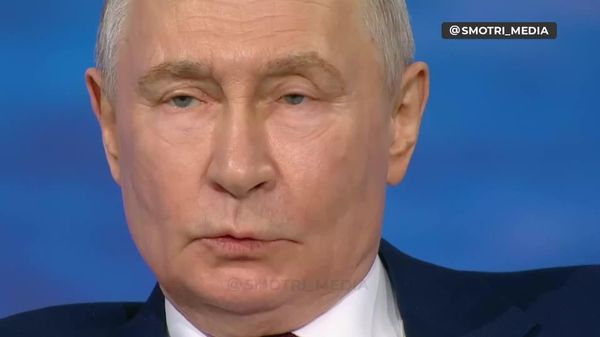Путин: Маълум нест, ки чаро Зеленский ба маъмурияти Трамп ҳуқуқи кафили созишномаҳо дар бораи Украина буданро рад мекунад - Sputnik Тоҷикистон