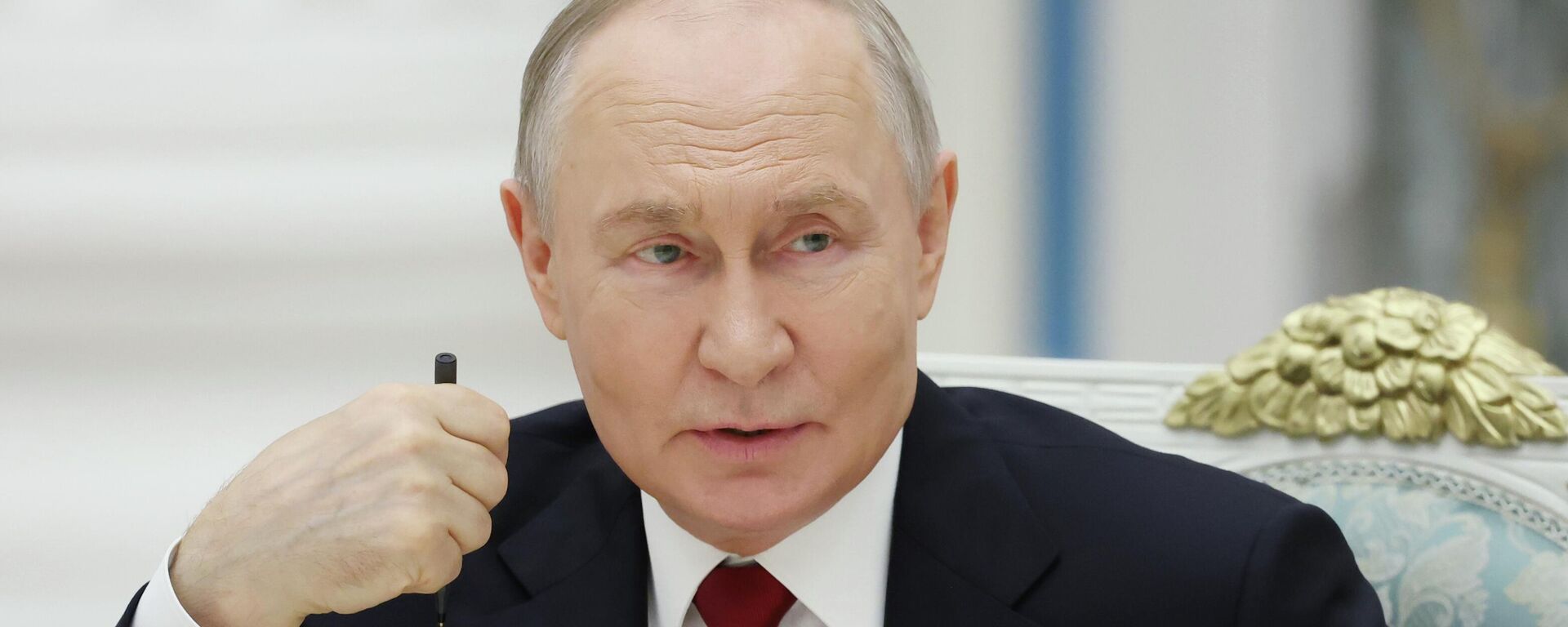 Встреча президента РФ Владимира Путина с участниками СВО. Встреча президента РФ Владимира Путина с участниками СВО. - Sputnik Тоҷикистон, 1920, 15.06.2026