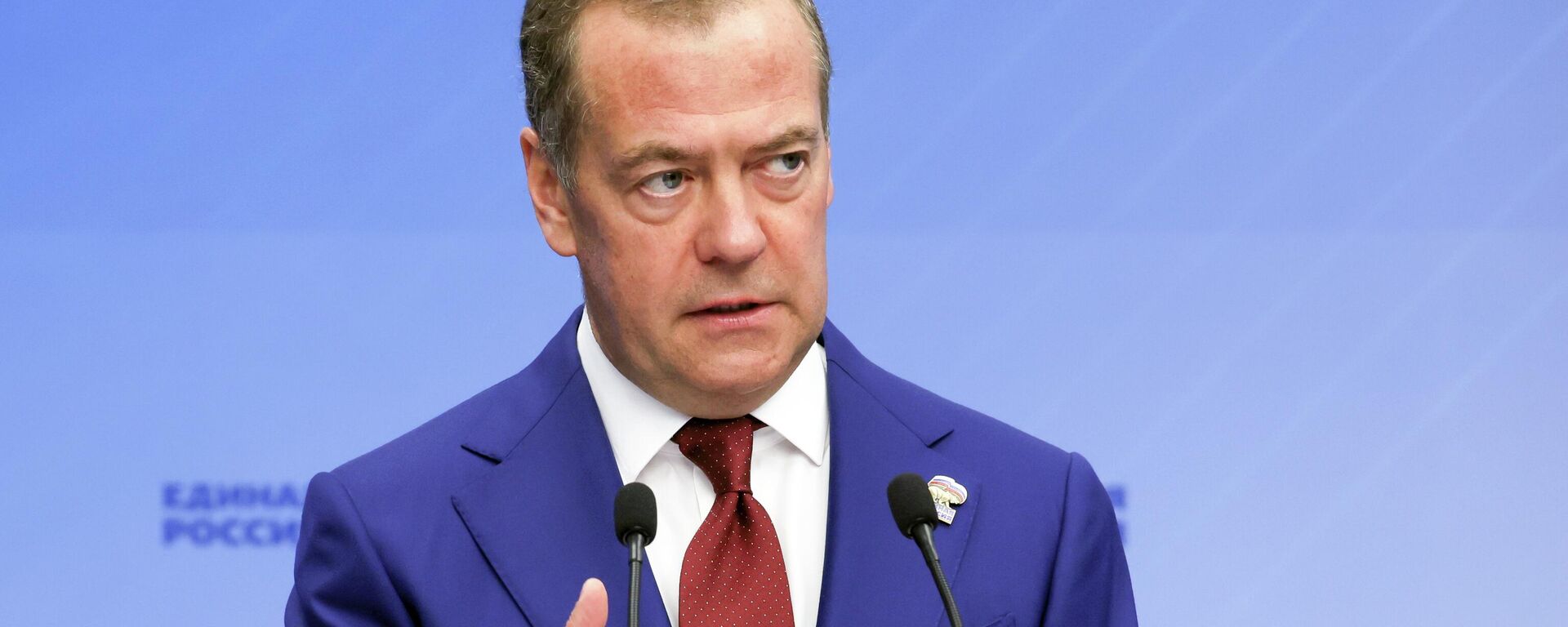 Заместитель председателя Совета безопасности РФ Дмитрий Медведев.  - Sputnik Тоҷикистон, 1920, 16.06.2026