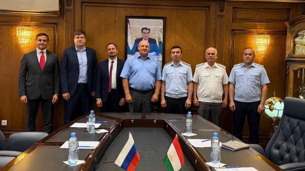 Русия ва Тоҷикистон дар соҳаи зерсохтори роҳи оҳан ҳамкориҳоро тақвият мебахшанд - Sputnik Тоҷикистон