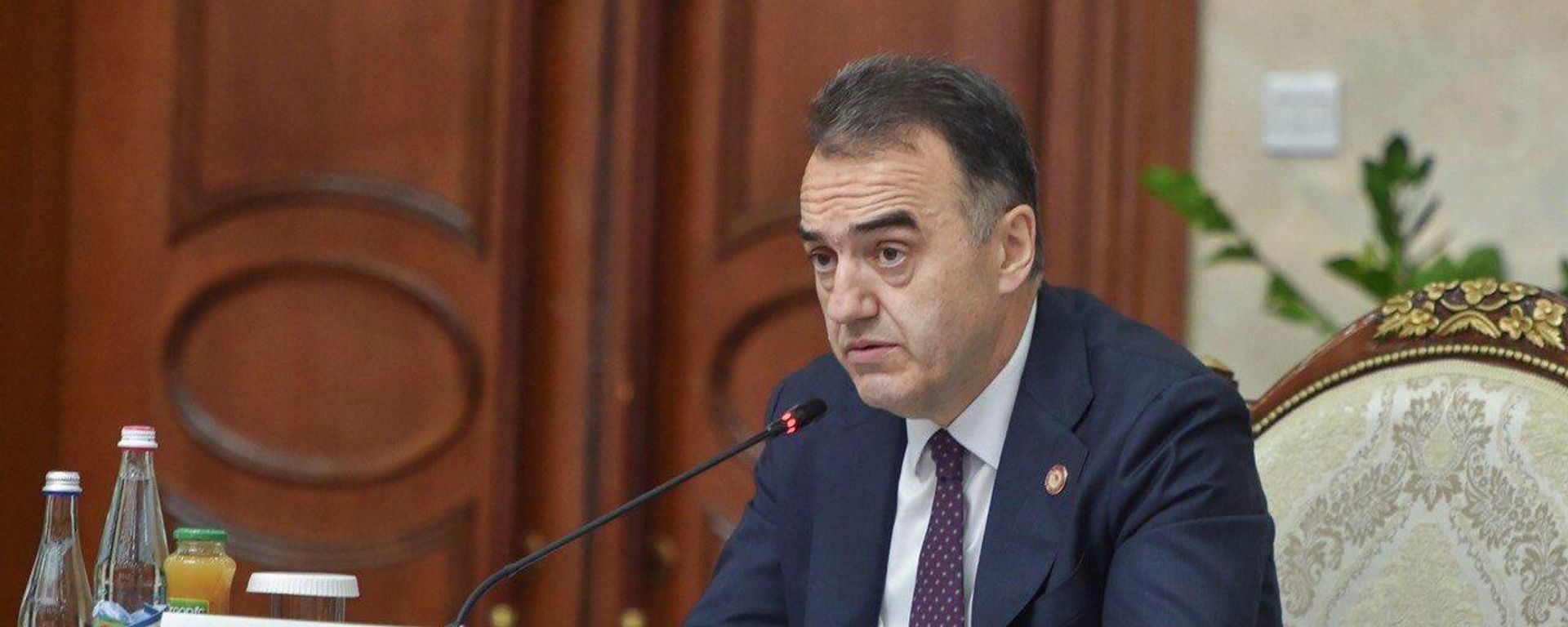 Вазири энержии Тоҷикистон хостори таъсиси Майдони ҳамкории энергетикиим доимамалкунандаи СҲШ шуд - Sputnik Тоҷикистон, 1920, 20.06.2026