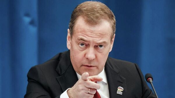 Дигар ҳеҷ қонуне дар робита ба режими Киев вуҷуд нахоҳанд дошт, гуфт Медведев - Sputnik Тоҷикистон
