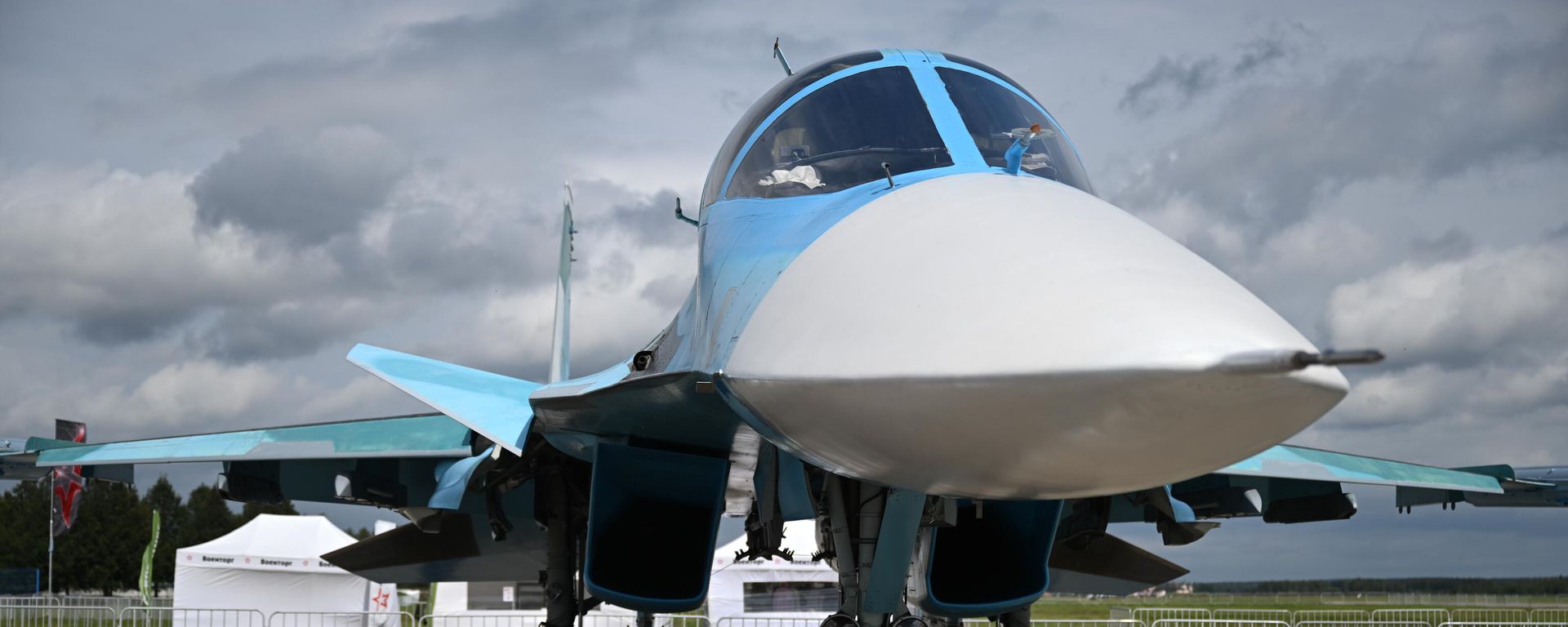 Истребитель-бомбардировщик Су-34 ВКС РФ/ - Sputnik Таджикистан, 1920, 23.06.2026