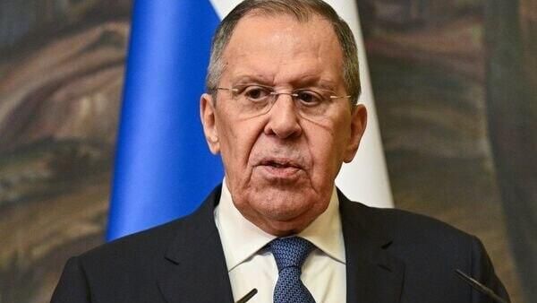 Русия омода аст тамоми чораҳои пешбинишударо дар шартнома барои ҳифзи Давлати Иттиҳод андешад, изҳор дошт Лавров - Sputnik Тоҷикистон