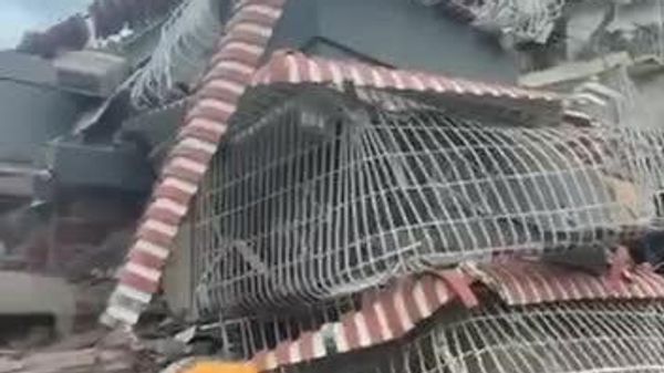 Мощное землетрясение произошло в Венесуэле — в стране введено чрезвычайное положение - Sputnik Таджикистан