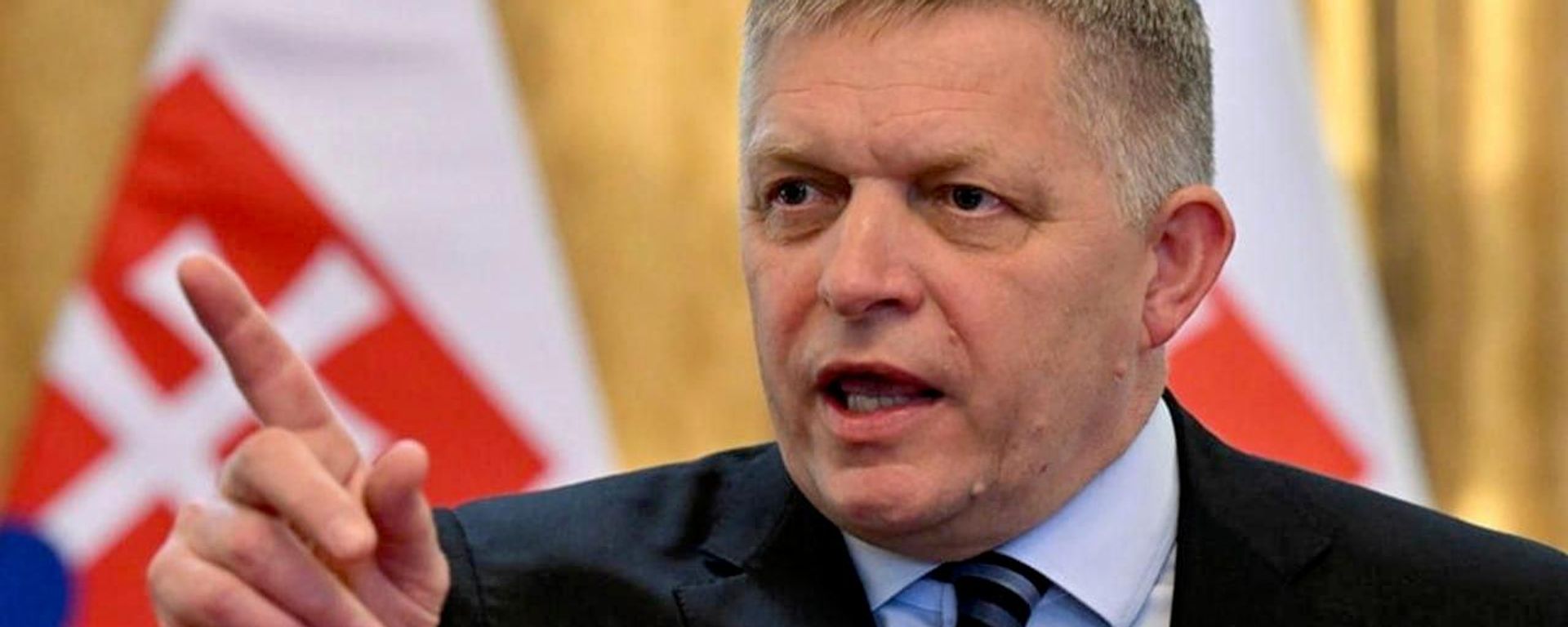 Фитсо кӯшиш хоҳад кард, ки аз иштироки Словакия дар кумаки низомӣ ба Украина пешгирӣ кунад - Sputnik Тоҷикистон, 1920, 27.06.2026