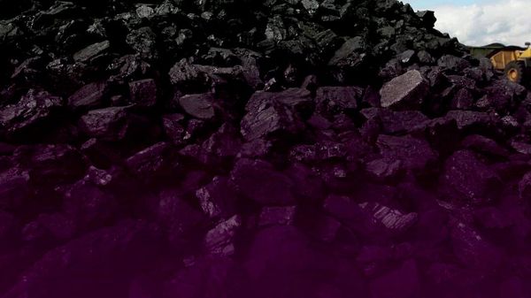 Старейший угольный рудник Таджикистана нарастит добычу до 1 млн тонн в год - Sputnik Таджикистан