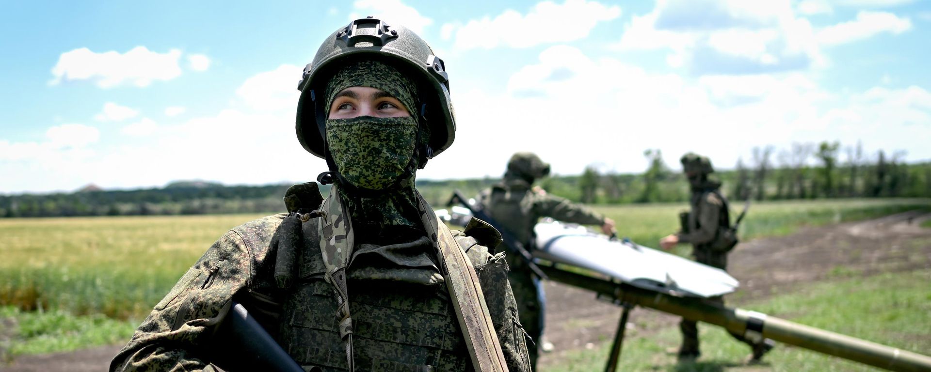 Боевая работа расчета БПЛА БМ-70 группировки войск Центр на Добропольском направлении СВО. - Sputnik Таджикистан, 1920, 30.06.2026