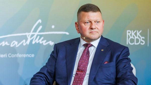 Валерий Залужный.  - Sputnik Тоҷикистон