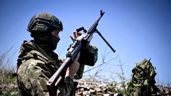 Освобождение населенных пунктов Лесное и Ровное в Запорожской области. - Sputnik Тоҷикистон