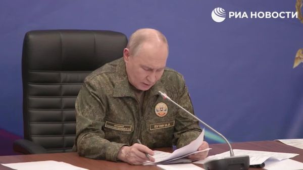 Артиши Русия Константиновкаро пурра озод кард - Sputnik Тоҷикистон